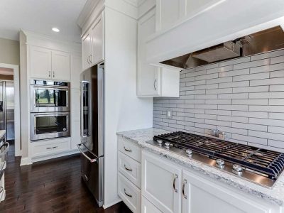 Kitchen Tile Backsplash Installation